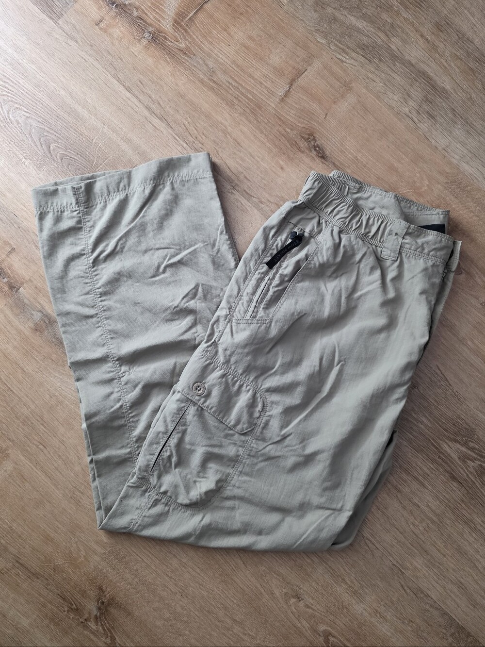 The North Face Men's Khaki Hiking Pants size M